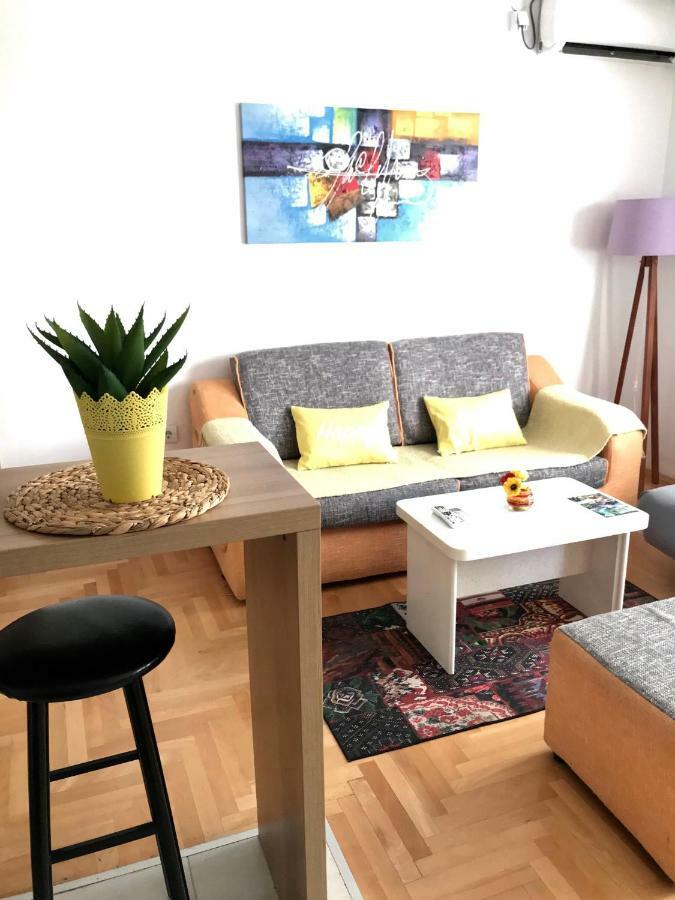 Regina'S Apartments سكوبجي المظهر الخارجي الصورة