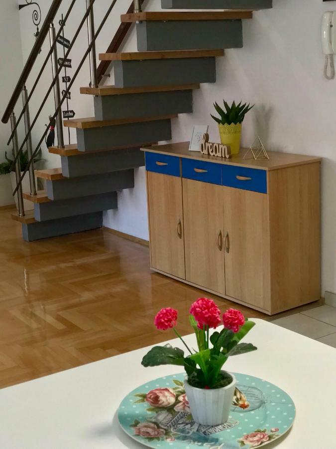Regina'S Apartments سكوبجي المظهر الخارجي الصورة